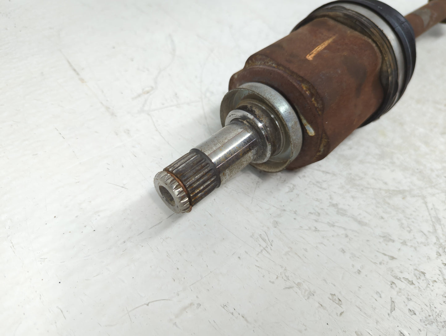 2016-2019 Chevrolet Cruze Axle Shaft Front Driver Cv C/v - Oemusedautoparts1.com