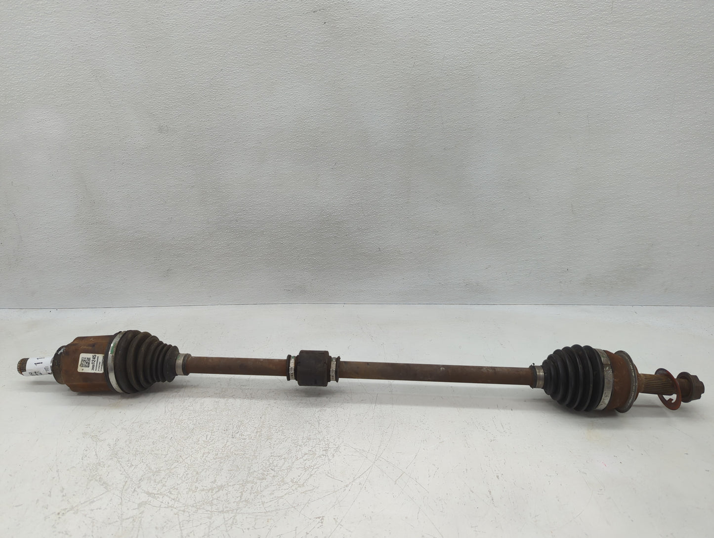 2016-2018 Chevrolet Cruze Axle Shaft Front Driver Cv C/v - Oemusedautoparts1.com