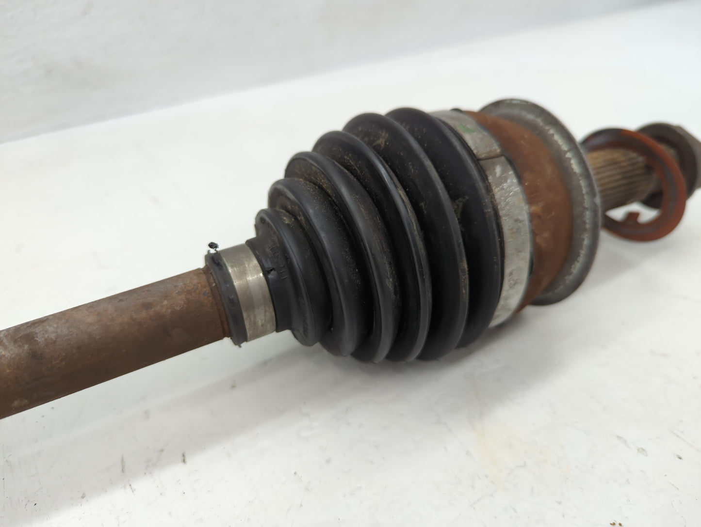 2016-2018 Chevrolet Cruze Axle Shaft Front Driver Cv C/v - Oemusedautoparts1.com