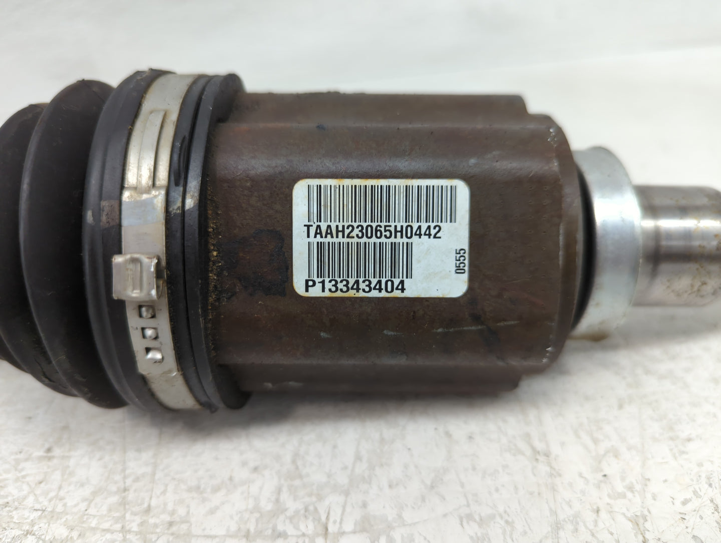 2013-2016 Chevrolet Cruze Axle Shaft Front Driver Cv C/v - Oemusedautoparts1.com