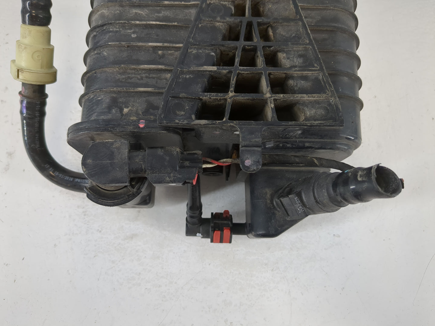 2016 Chevrolet Cruze Fuel Vapor Charcoal Canister 1120714 - Oemusedautoparts1.com