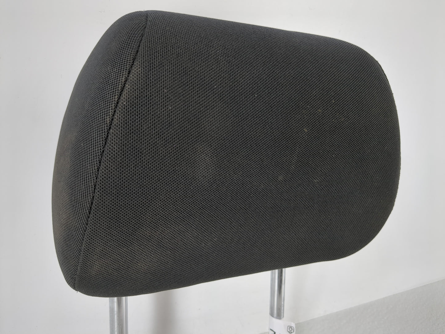 2016-2018 Chevrolet Cruze Headrest Head Rest Rear Seat Fits Fits 2016 2017 2018 OEM Used Auto Parts - Oemusedautoparts1.com