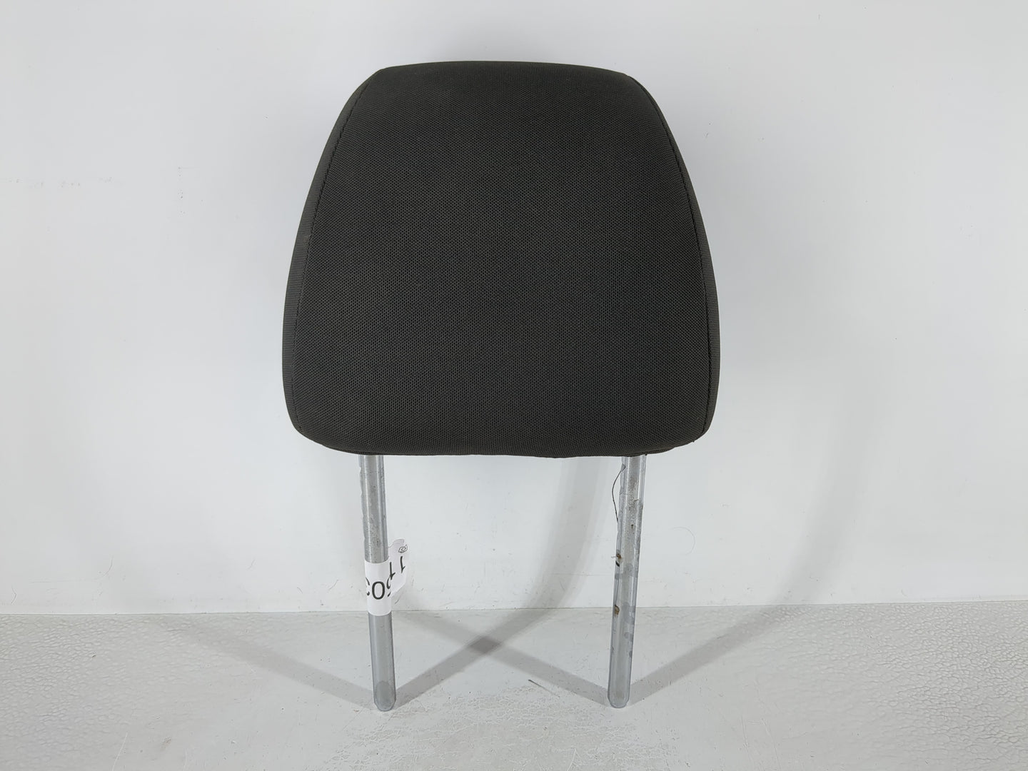 2016-2017 Chevrolet Cruze Headrest Head Rest Front Driver Passenger Seat Fits Fits 2016 2017 OEM Used Auto Parts - Oemusedau