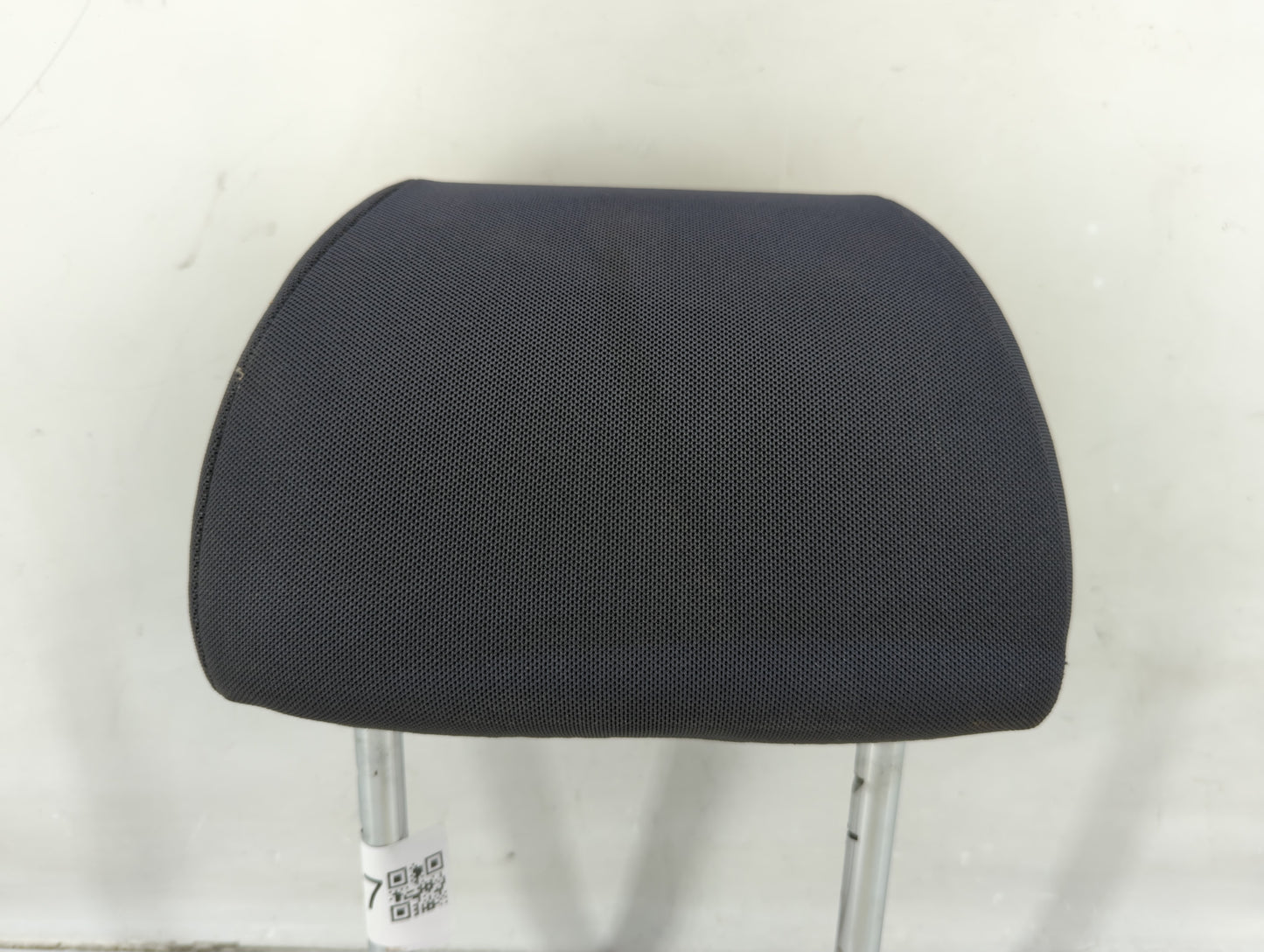 2016-2017 Chevrolet Cruze Headrest Head Rest Rear Seat Fits Fits 2016 2017 OEM Used Auto Parts - Oemusedautoparts1.com