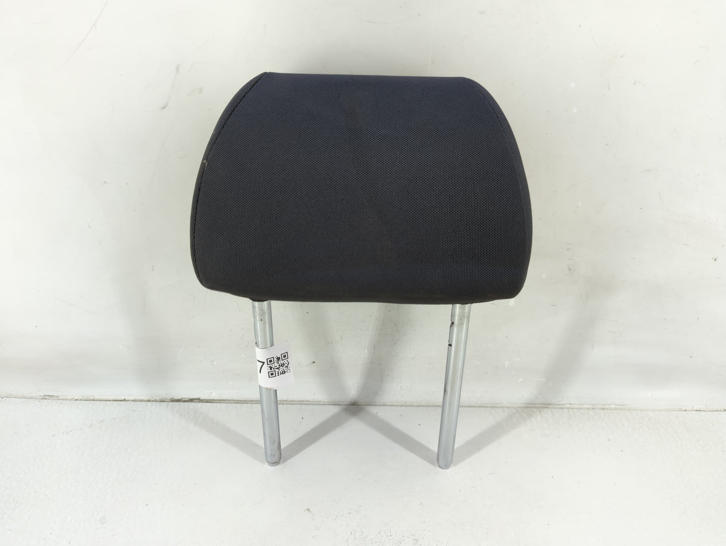 2016-2017 Chevrolet Cruze Headrest Head Rest Rear Seat Fits Fits 2016 2017 OEM Used Auto Parts - Oemusedautoparts1.com