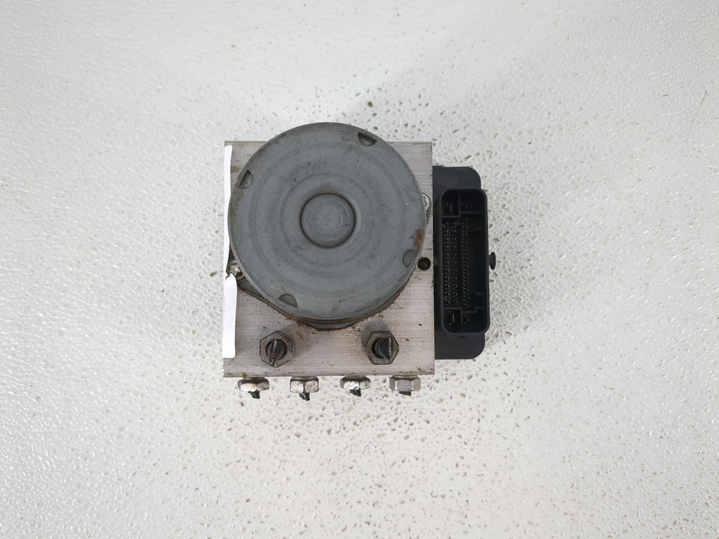 2016 Chevrolet Cruze ABS Pump Control Module Replacement P/N:06505576 3904 2384 Fits OEM Used Auto Parts - Oemusedautoparts1