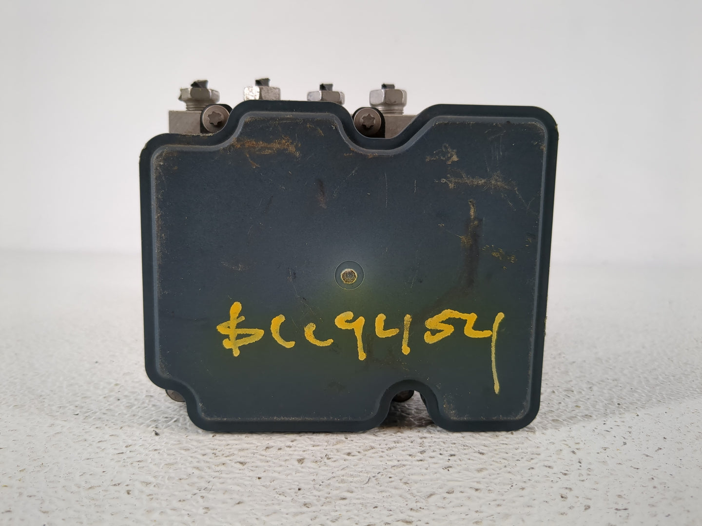 2016 Chevrolet Cruze ABS Pump Control Module Replacement P/N:06505576 3904 2384 Fits OEM Used Auto Parts - Oemusedautoparts1