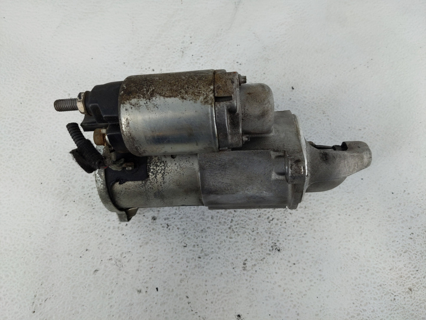 2011-2016 Chevrolet Cruze Car Starter Motor Solenoid OEM P/N:55576980 Fits Fits 2011 2012 2013 2014 2015 2016 2017 2018 OEM 