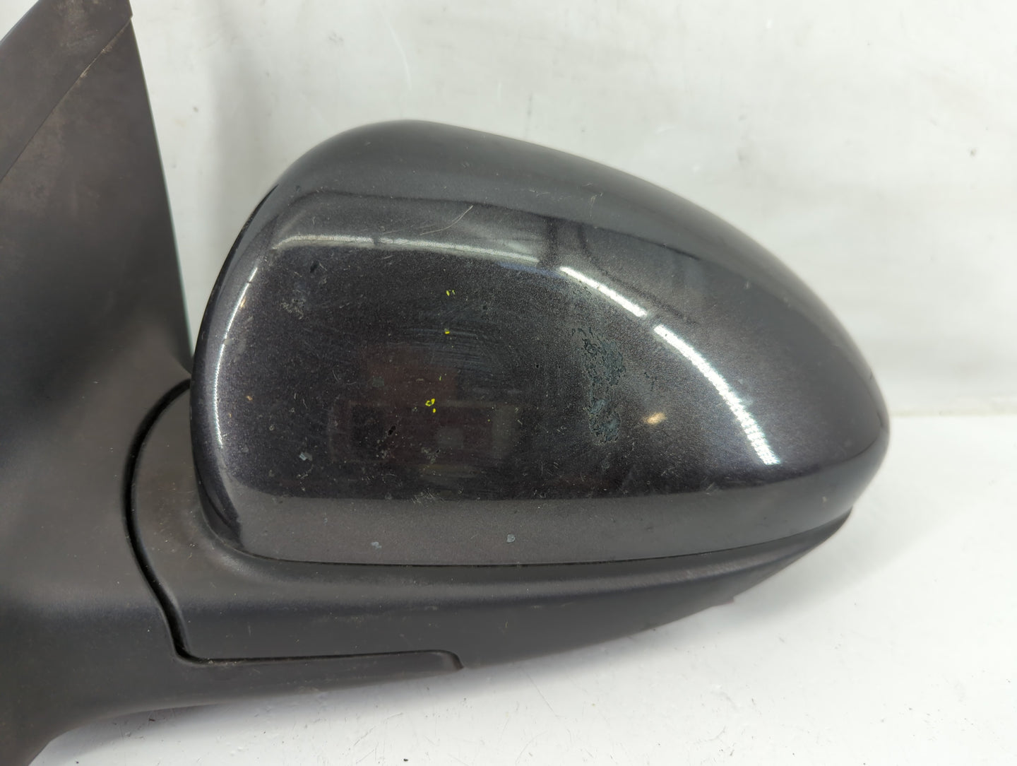 2016-2018 Chevrolet Cruze Driver Side View Mirror - Left Door Mirror OEM Used - Oemusedautoparts1.com
