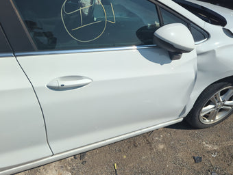 compare product 2016-2019 Chevrolet Cruze Passenger Front Door Oem 1140851