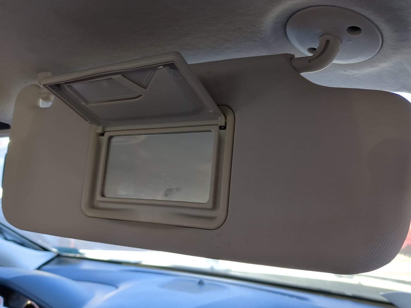 2016 Chevrolet Cruze Sun Visor Shade Replacement Passenger Right Mirror Fits OEM Used Auto Parts - Oemusedautoparts1.com