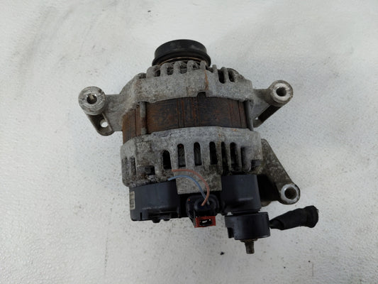 2016-2019 Chevrolet Cruze Alternator Replacement Generator Charging Assembly Engine OEM P/N:13506528 Fits Fits 2016 2017 201
