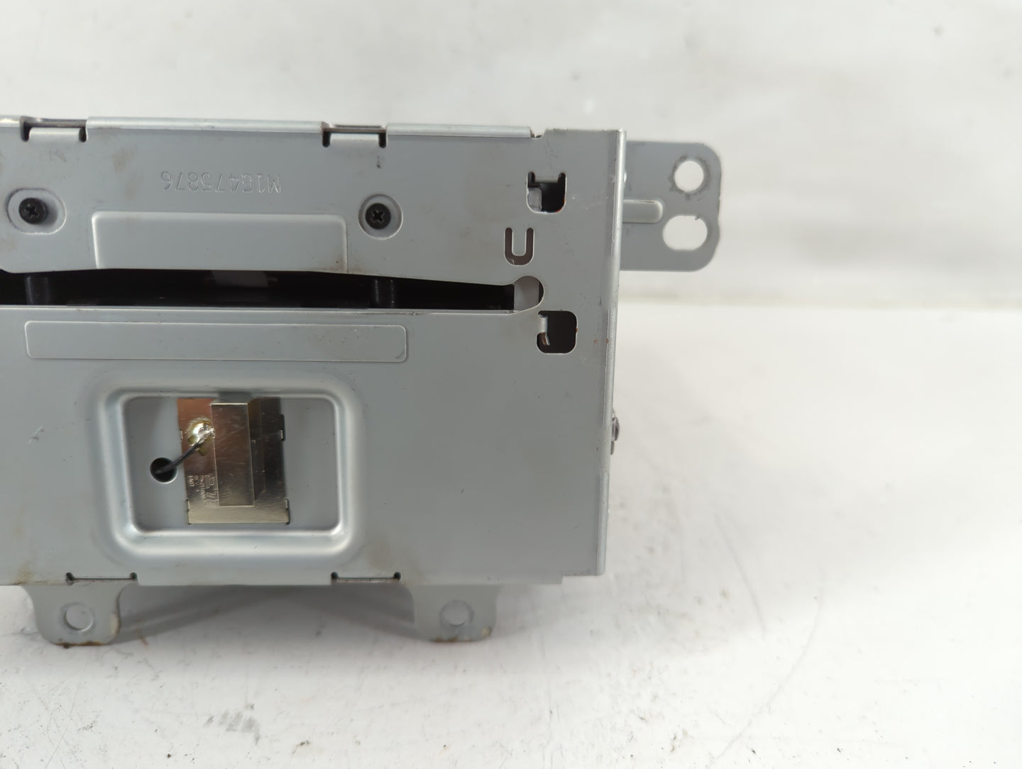 2015-2016 Chevrolet Cruze Radio AM FM Cd Player Receiver Replacement P/N:23378511 Fits Fits 2014 2015 2016 2017 OEM Used Aut