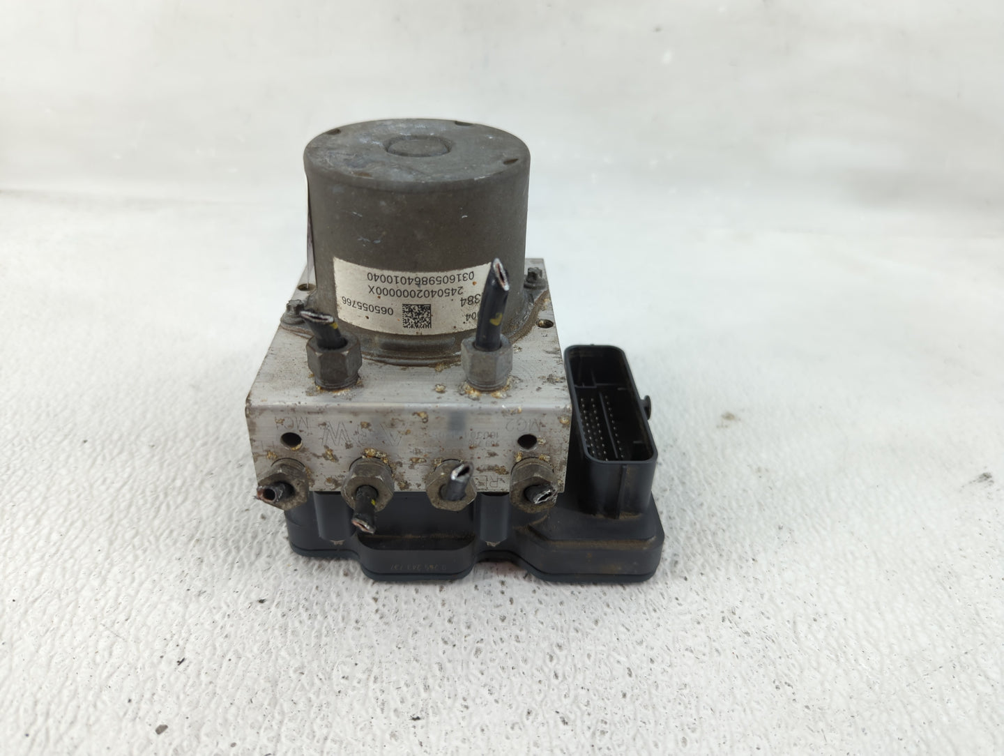 2016 Chevrolet Cruze ABS Pump Control Module Replacement P/N:39042384 Fits OEM Used Auto Parts - Oemusedautoparts1.com