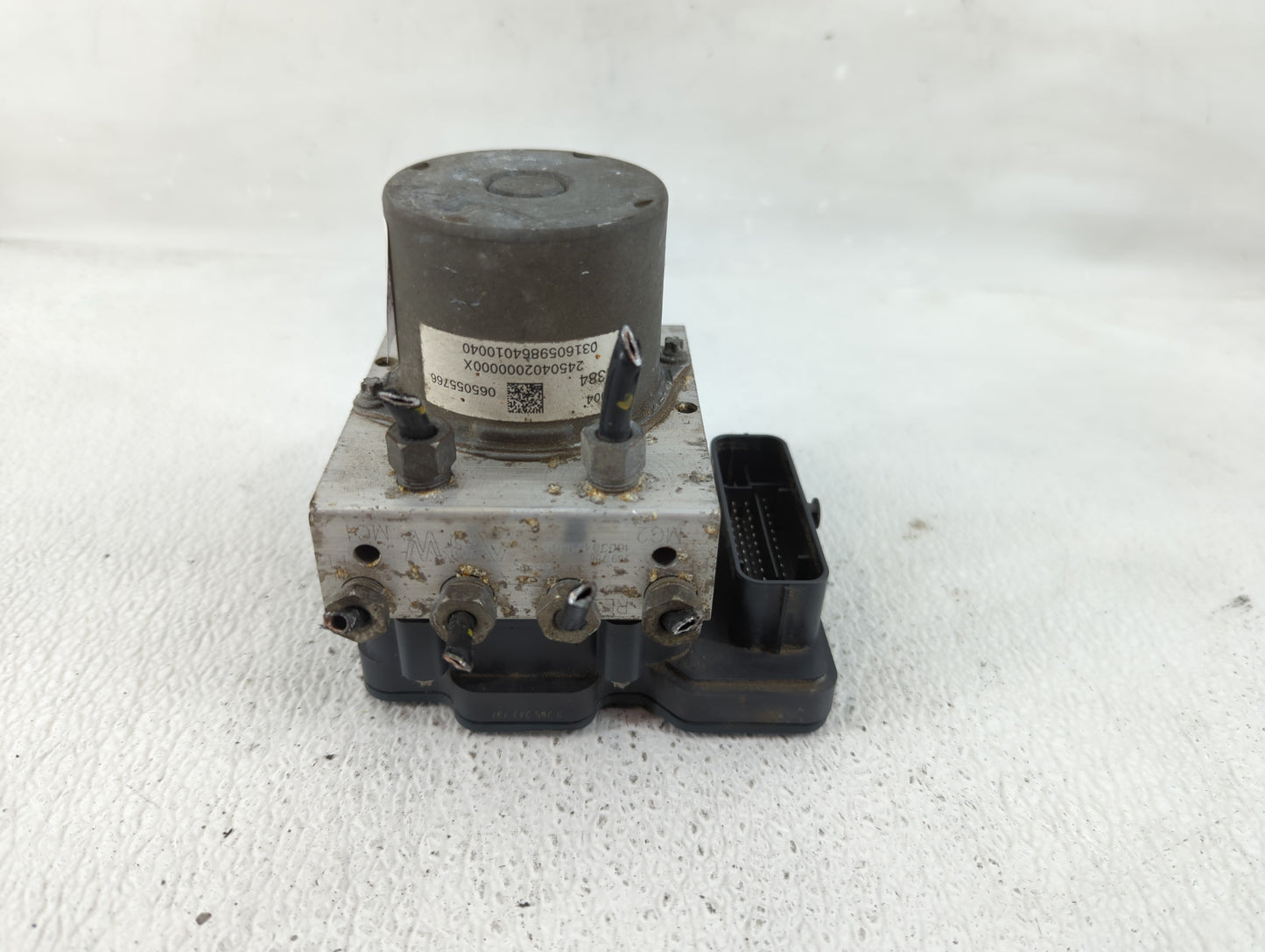 2016 Chevrolet Cruze ABS Pump Control Module Replacement P/N:39042384 Fits OEM Used Auto Parts - Oemusedautoparts1.com