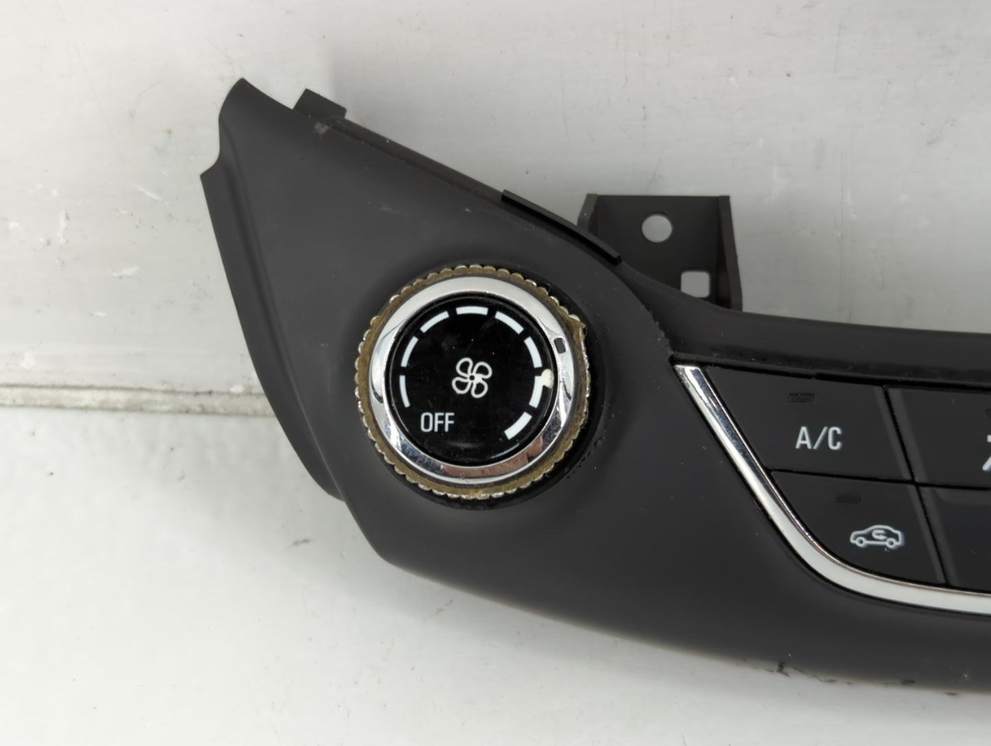 2016-2018 Chevrolet Cruze Climate Control Module Temperature AC/Heater Replacement P/N:39028880 Fits Fits 2016 2017 2018 OEM