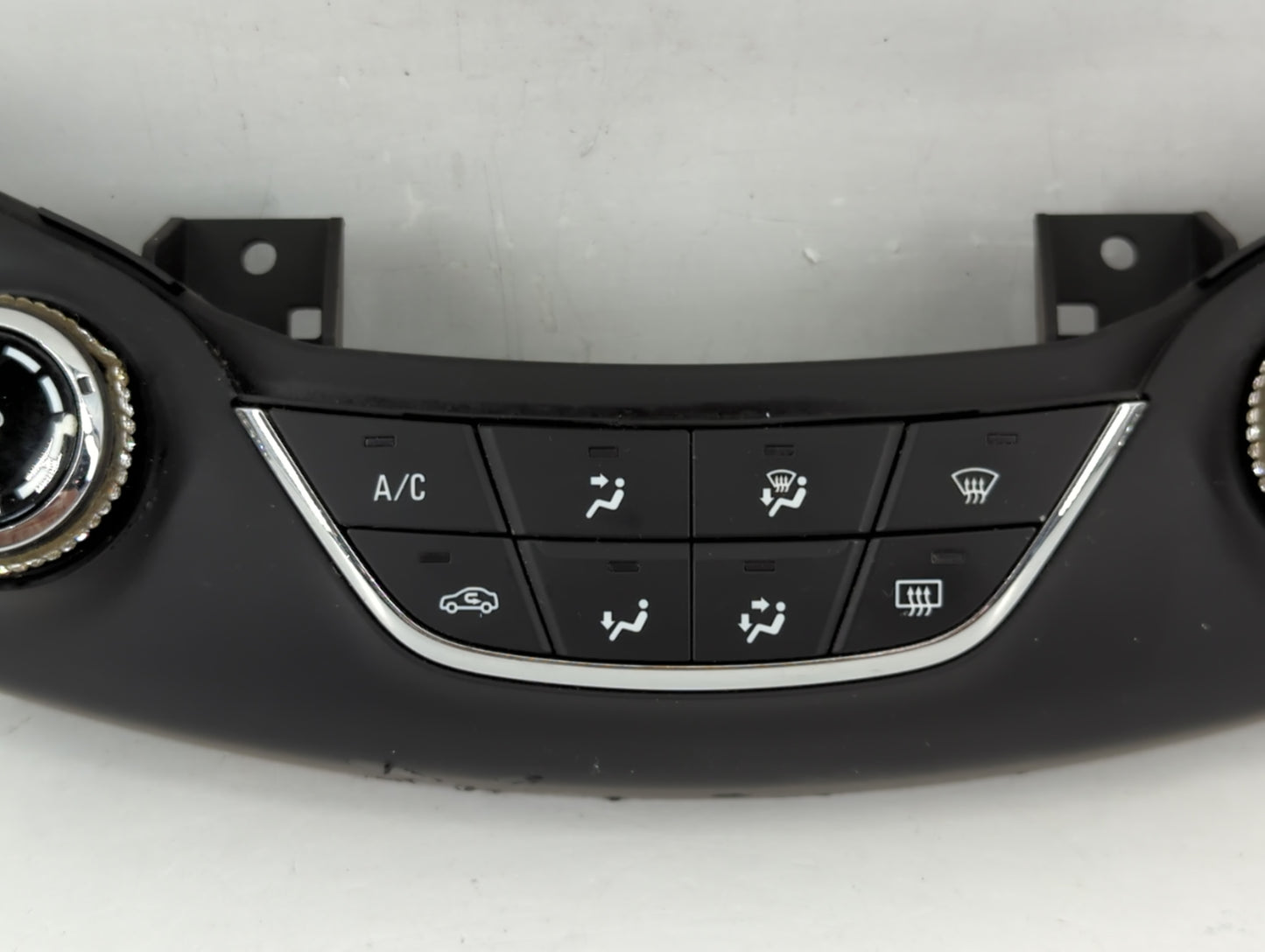 2016-2018 Chevrolet Cruze Climate Control Module Temperature AC/Heater Replacement P/N:39028880 Fits Fits 2016 2017 2018 OEM