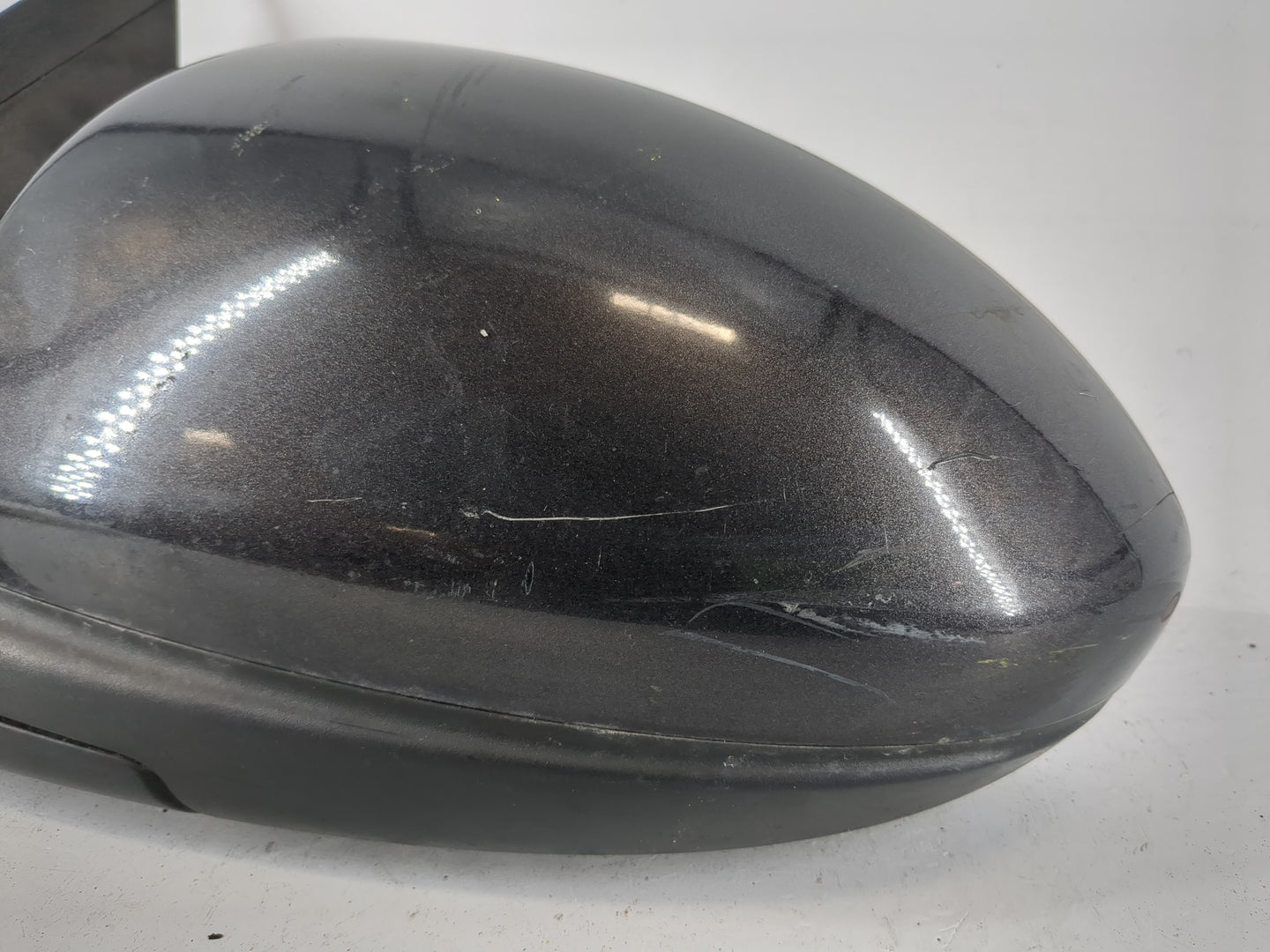 2016-2019 Chevrolet Cruze Driver Side View Mirror - Left Door Mirror OEM Used - Oemusedautoparts1.com
