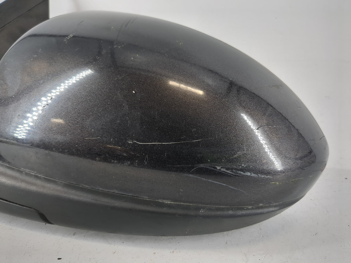 2016-2019 Chevrolet Cruze Driver Side View Mirror - Left Door Mirror OEM Used - Oemusedautoparts1.com