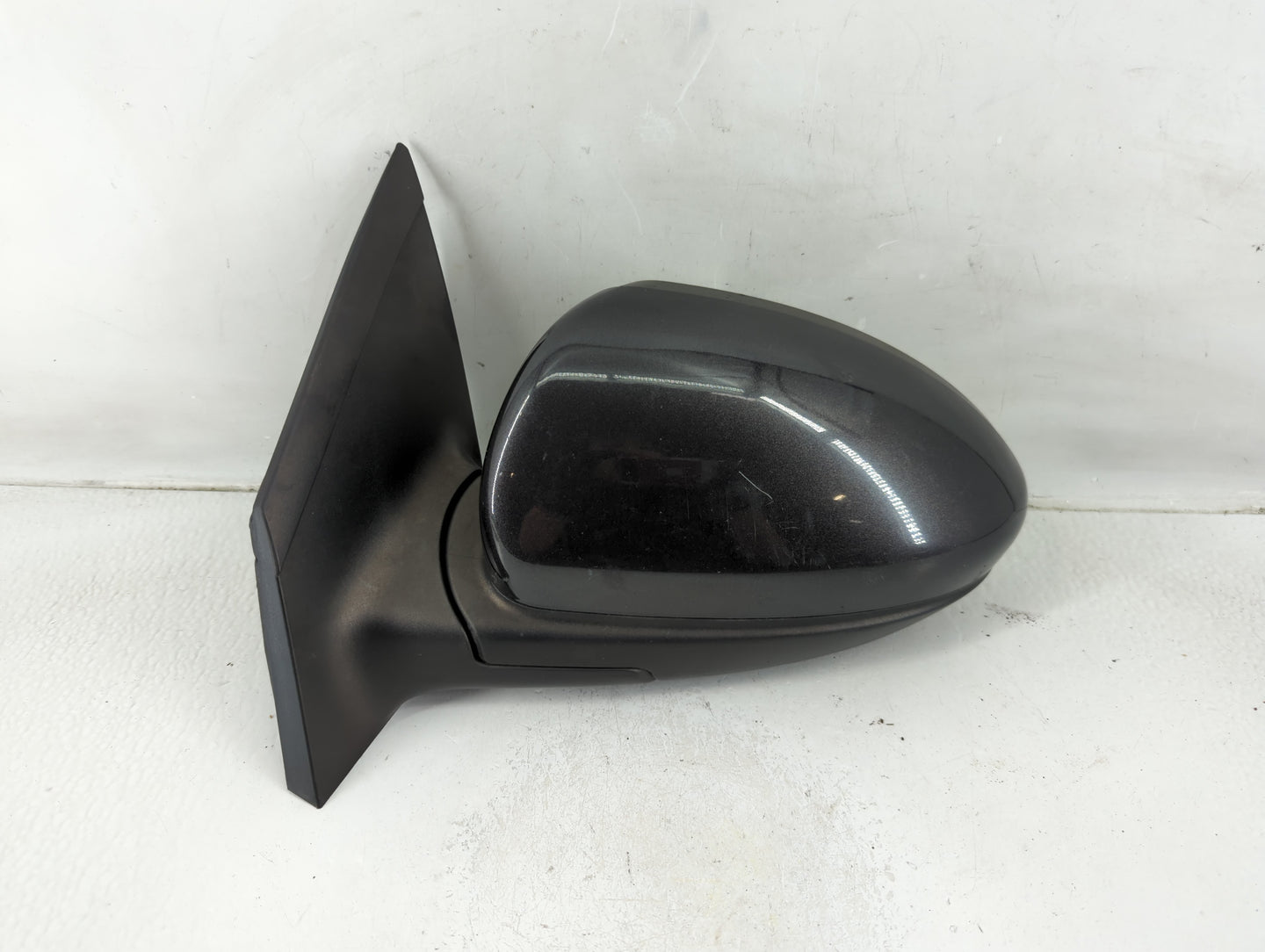 2011-2016 Chevrolet Cruze Driver Side View Mirror - Left Door Mirror OEM Used - Oemusedautoparts1.com