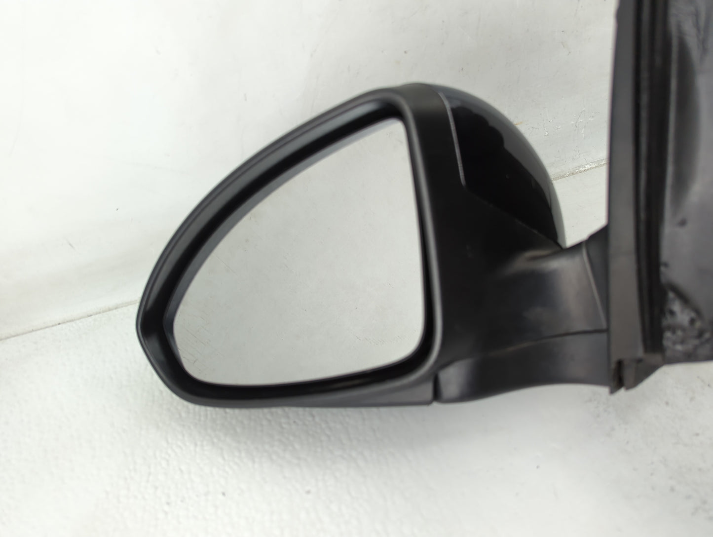 2011-2016 Chevrolet Cruze Driver Side View Mirror - Left Door Mirror OEM Used - Oemusedautoparts1.com