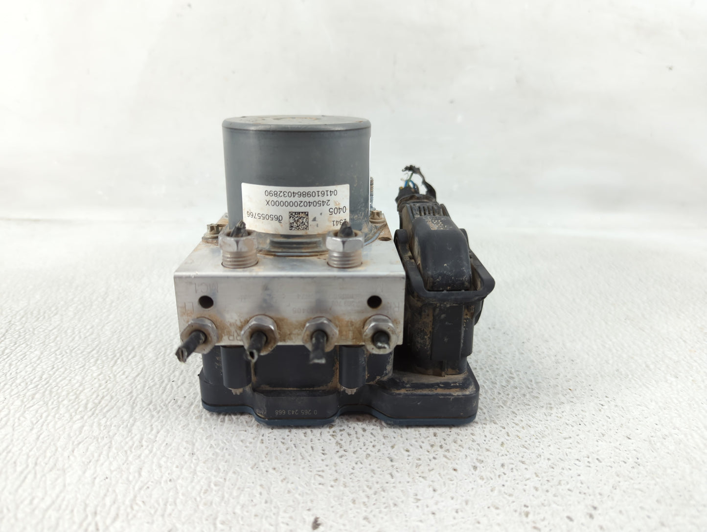 2016 Chevrolet Cruze ABS Pump Control Module Replacement P/N:065055766 Fits OEM Used Auto Parts - Oemusedautoparts1.com