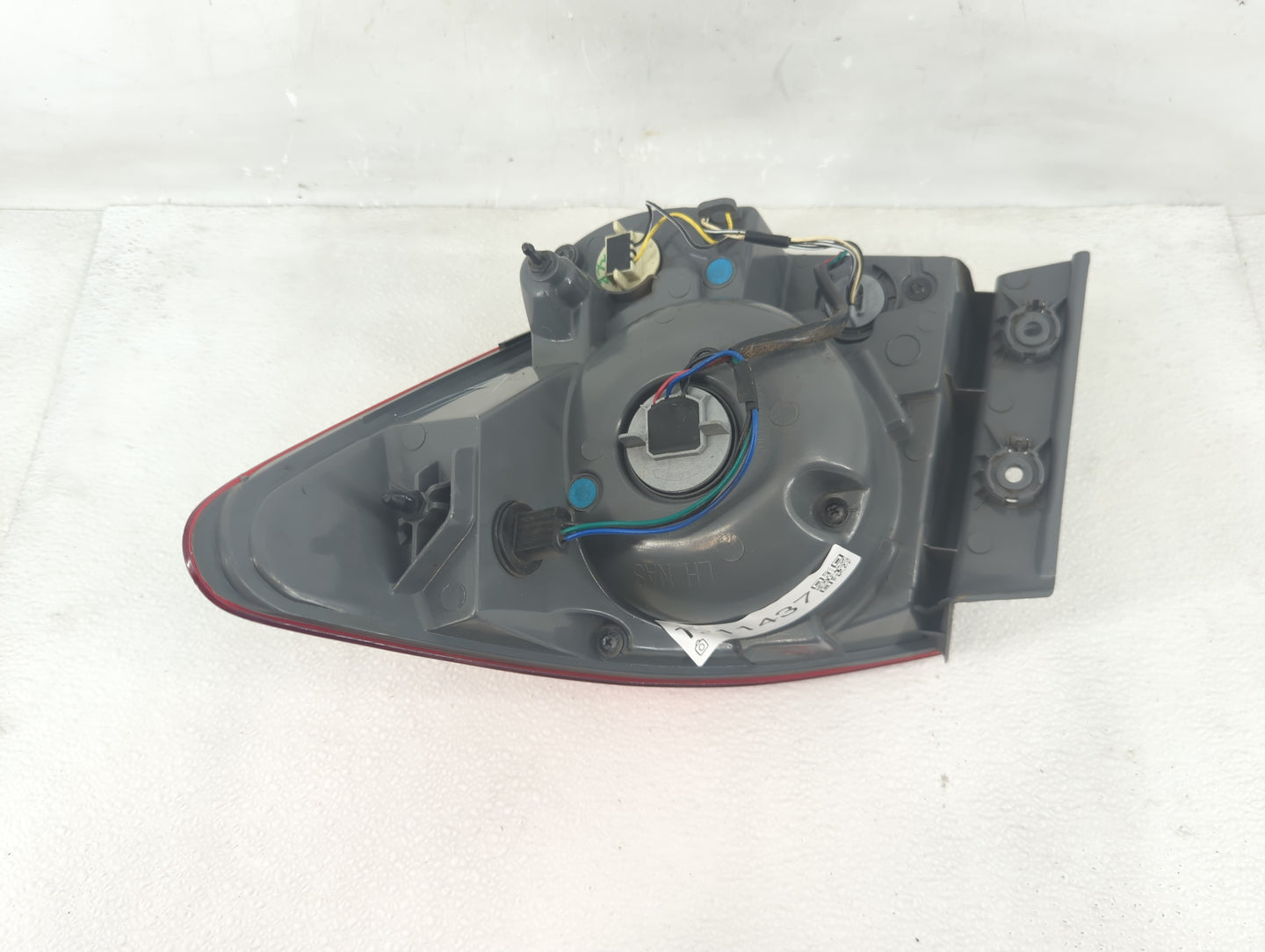 2011-2016 Chevrolet Cruze Tail Light Assembly Driver Left OEM Fits Fits 2011 2012 2013 2014 2015 2016 OEM Used Auto Parts - 