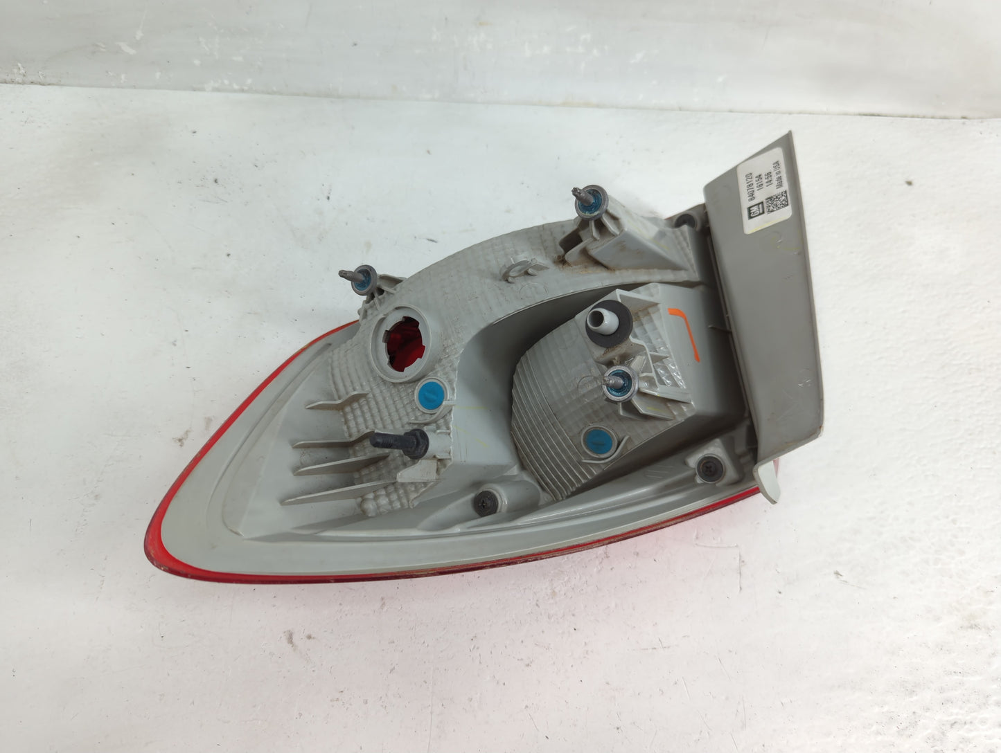 2016 Chevrolet Cruze Tail Light Assembly Driver Left OEM P/N:84078120 Fits OEM Used Auto Parts - Oemusedautoparts1.com