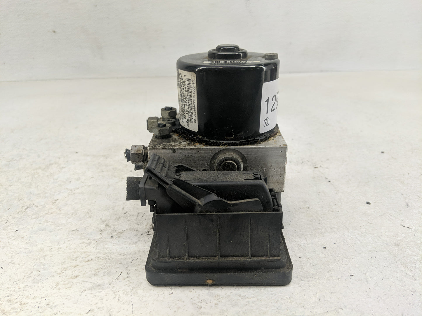 2016 Chevrolet Cruze ABS Pump Control Module Replacement P/N:13434670 Fits OEM Used Auto Parts - Oemusedautoparts1.com