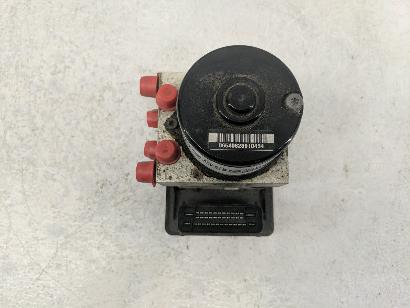 2016 Chevrolet Cruze ABS Pump Control Module Replacement P/N:13434670 Fits OEM Used Auto Parts - Oemusedautoparts1.com