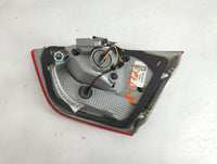 2016 Chevrolet Cruze Tail Light Assembly Passenger Right OEM P/N:84075816 Fits OEM Used Auto Parts - Oemusedautoparts1.com