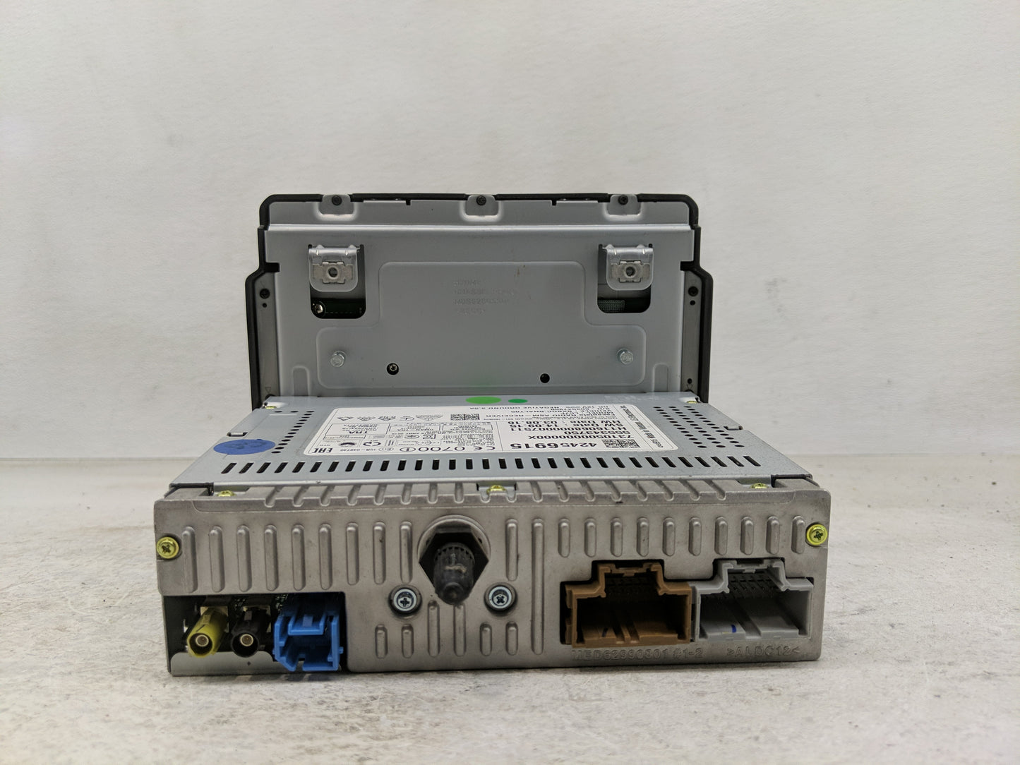2016 Chevrolet Cruze Radio AM FM Cd Player Receiver Replacement P/N:42456915 Fits OEM Used Auto Parts - Oemusedautoparts1.co