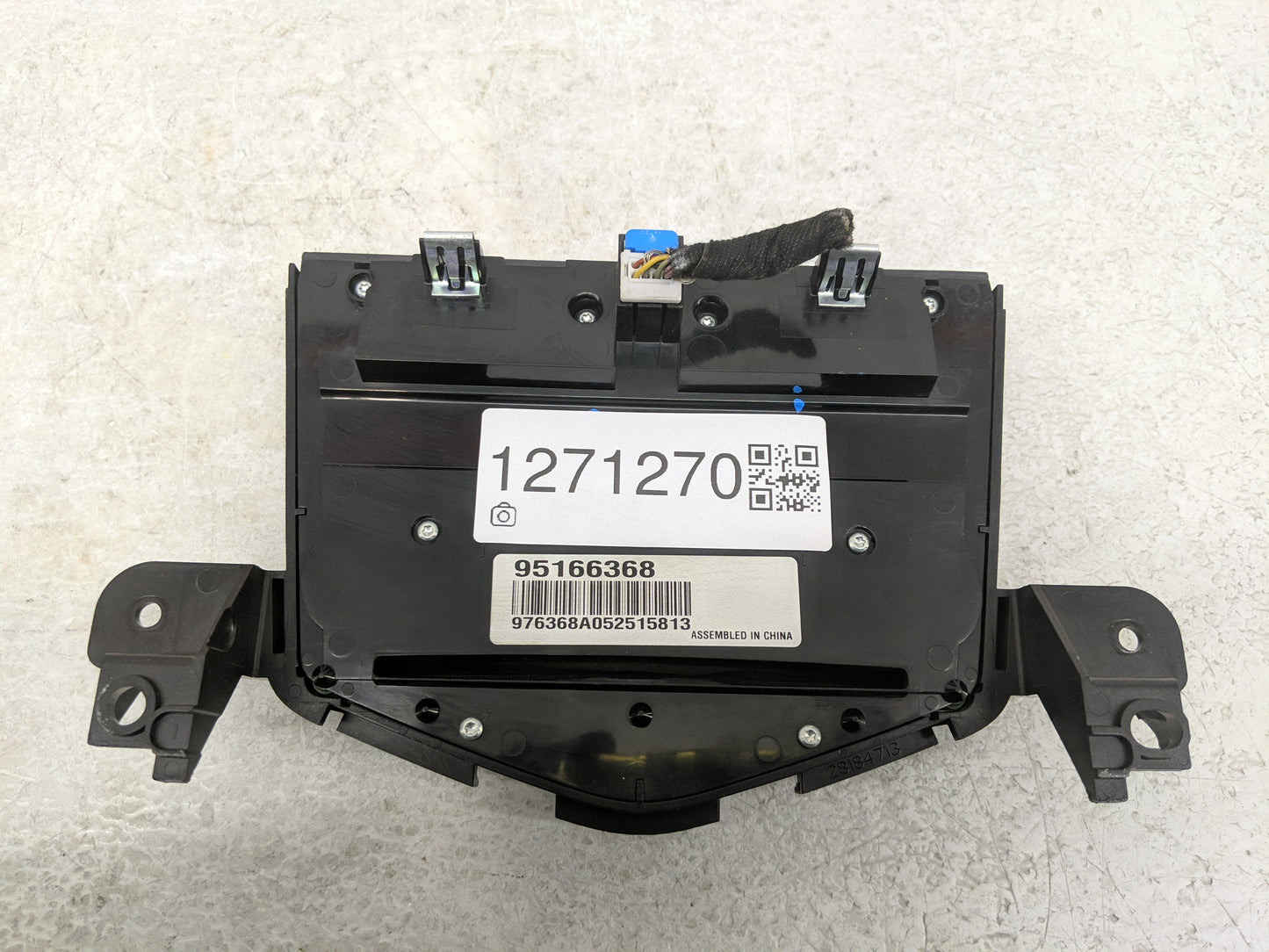 2013-2016 Chevrolet Cruze Radio Control Panel - Oemusedautoparts1.com
