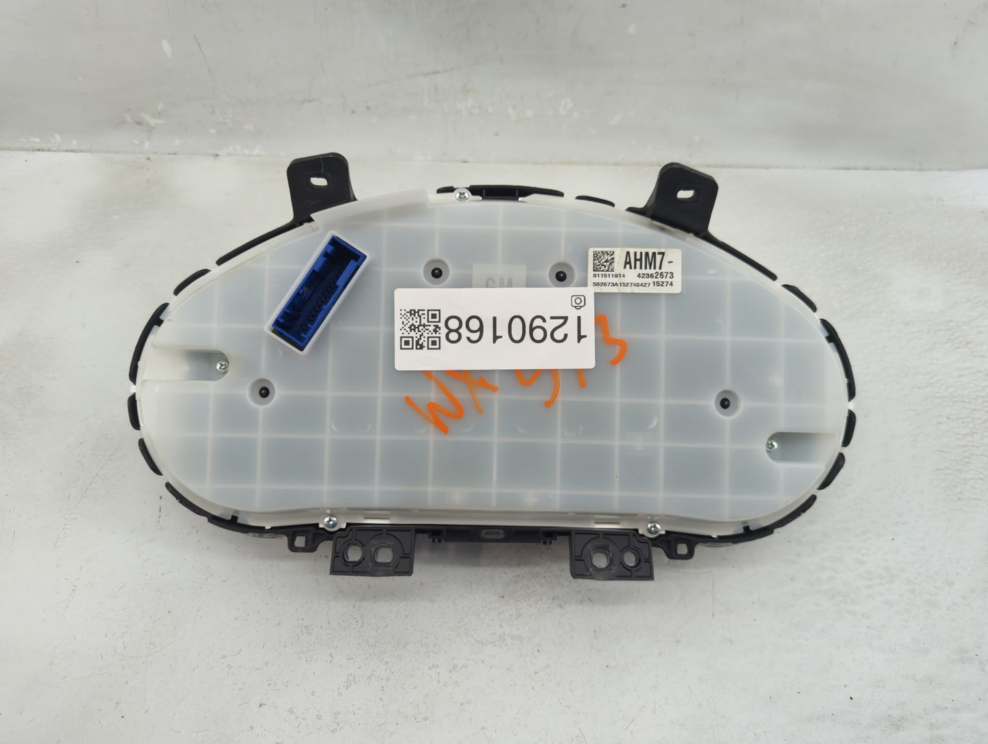 2015-2016 Chevrolet Cruze Instrument Cluster Speedometer Gauges P/N:42362673 811511914 Fits Fits 2015 2016 OEM Used Auto Par