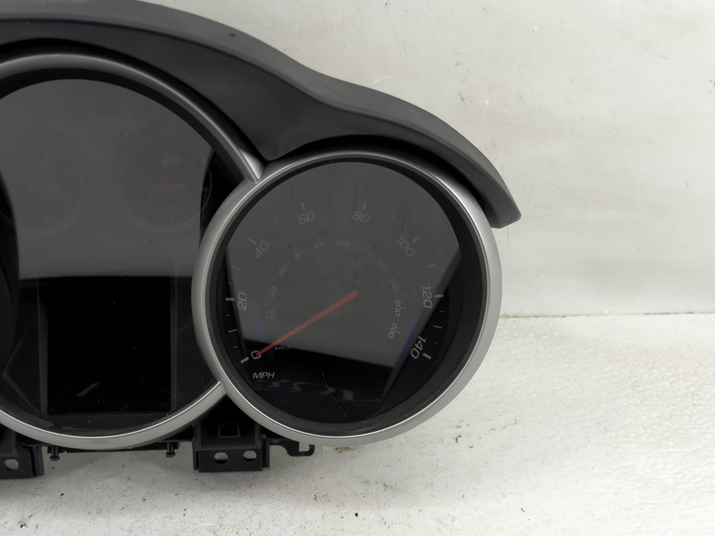 2015-2016 Chevrolet Cruze Instrument Cluster Speedometer Gauges P/N:42362675 Fits Fits 2015 2016 OEM Used Auto Parts - Oemus