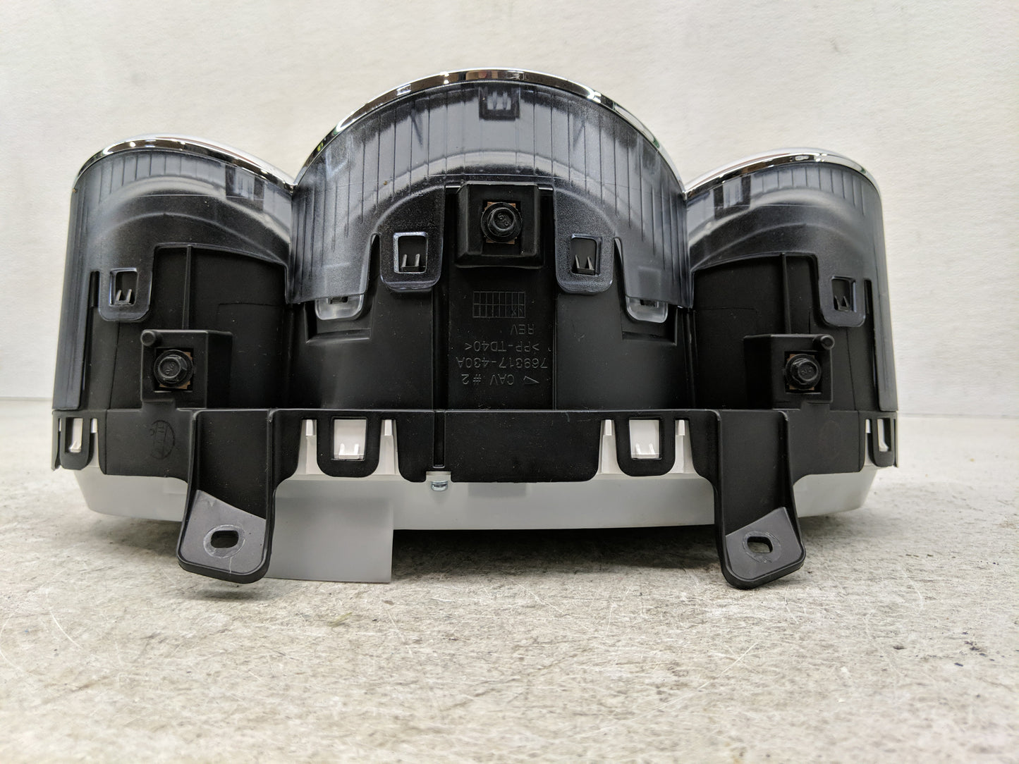 2015-2016 Chevrolet Cruze Instrument Cluster Speedometer Gauges P/N:42362673 Fits Fits 2015 2016 OEM Used Auto Parts - Oemus