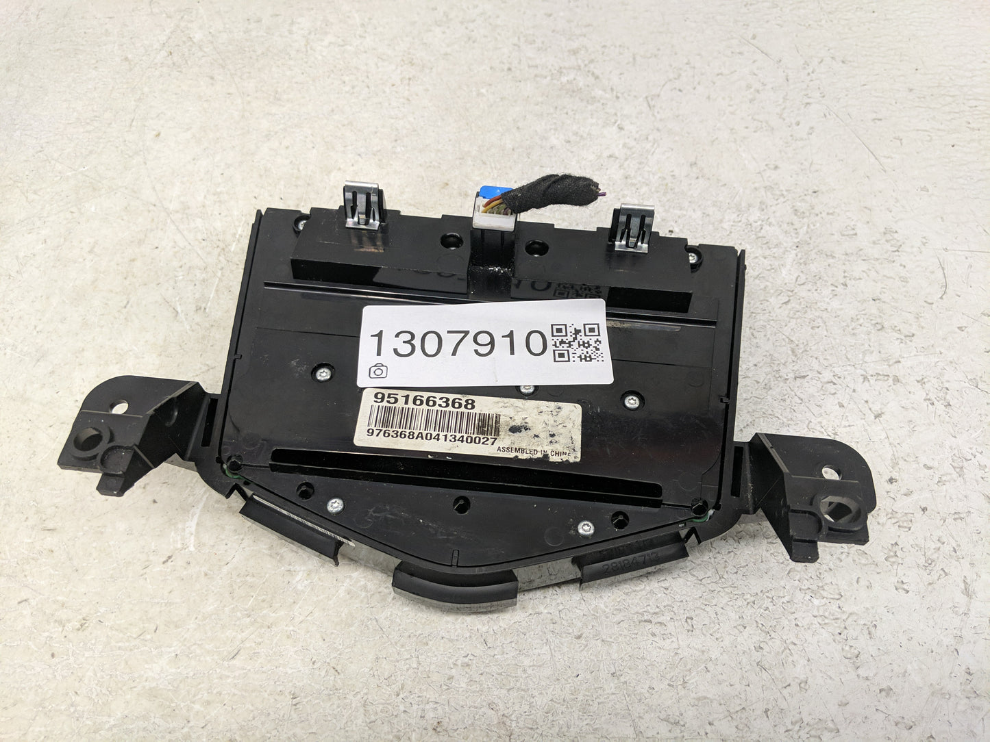 2013-2016 Chevrolet Cruze Radio Control Panel - Oemusedautoparts1.com