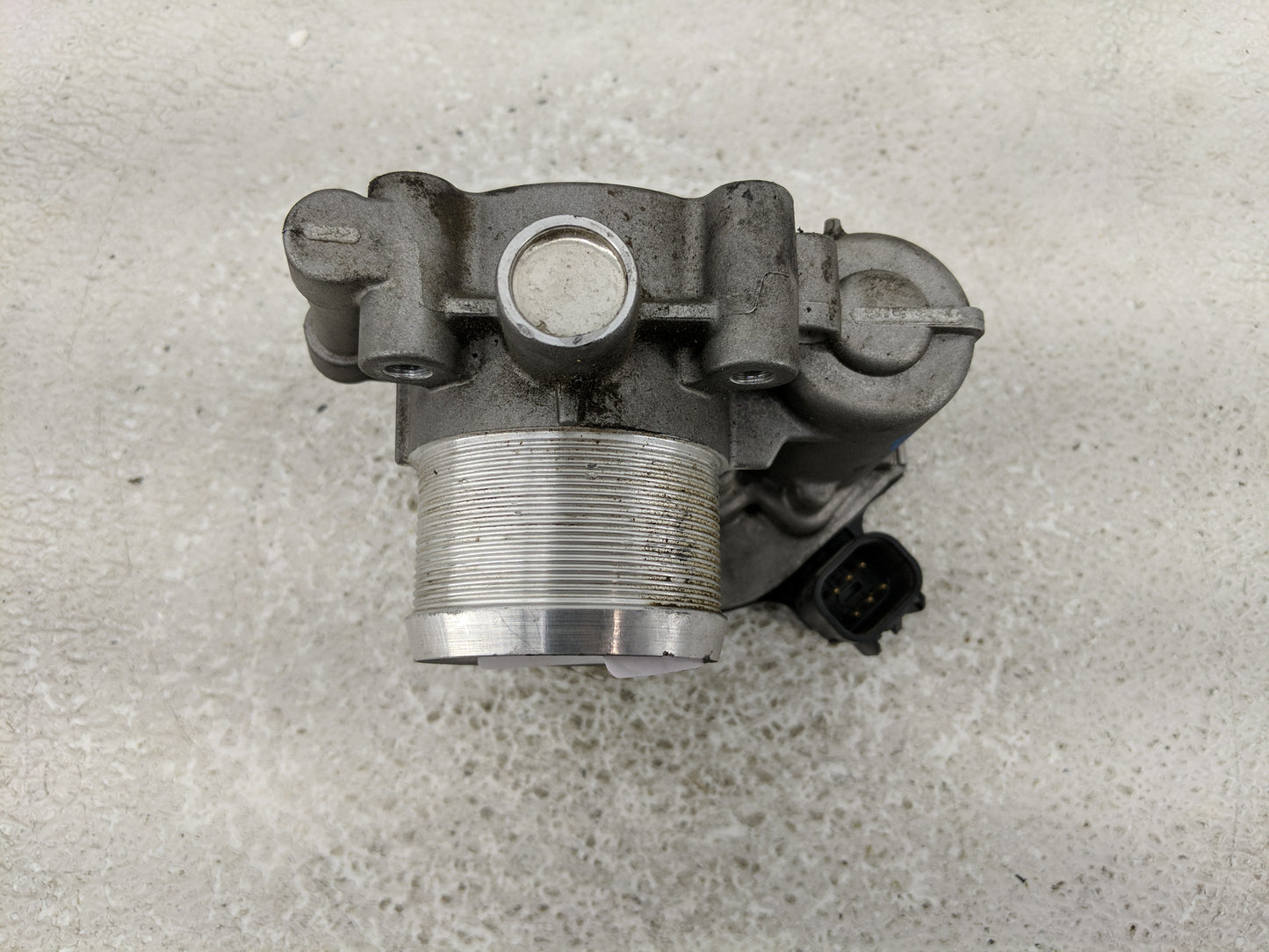 2011-2016 Chevrolet Cruze Throttle Body P/N:0 280 750 498 55 565 489 Fits OEM Used Auto Parts - Oemusedautoparts1.com