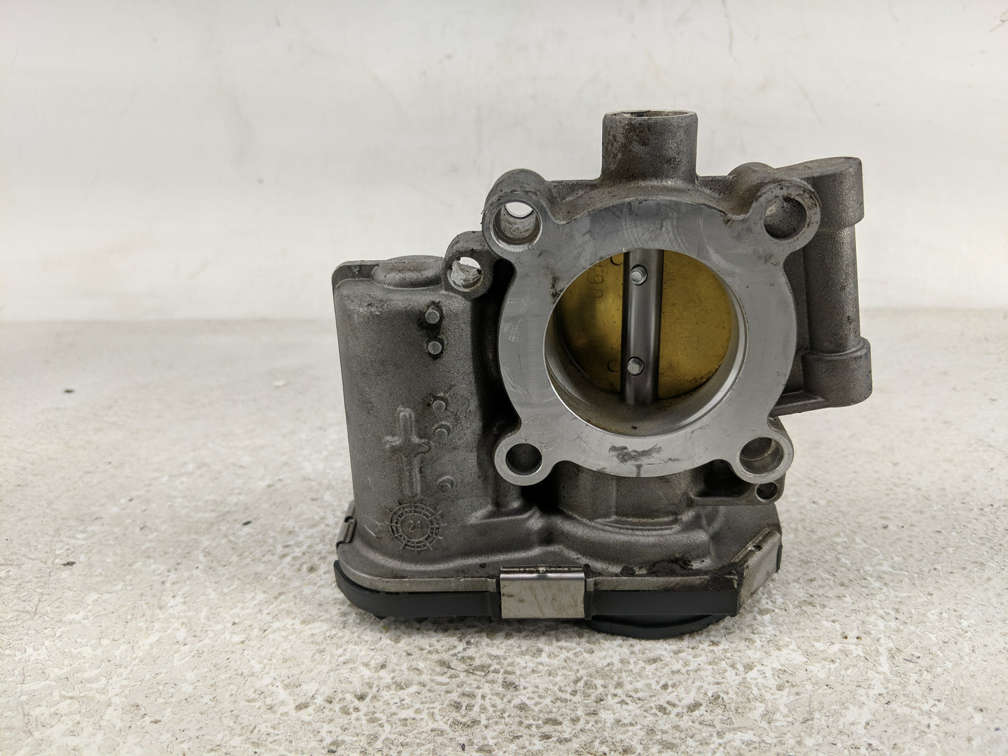2011-2016 Chevrolet Cruze Throttle Body P/N:0 280 750 498 55 565 489 Fits OEM Used Auto Parts - Oemusedautoparts1.com