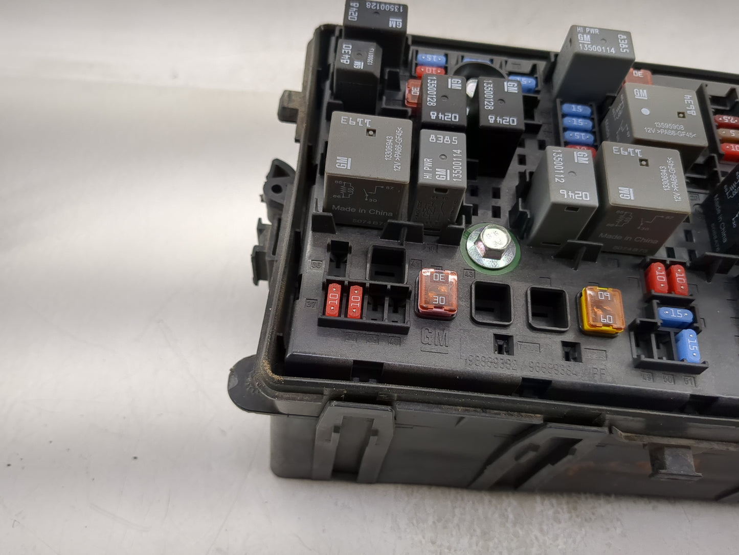 2015-2016 Chevrolet Cruze Fusebox Fuse Box Panel Relay Module P/N:42353366 01 Fits Fits 2015 2016 OEM Used Auto Parts - Oemu