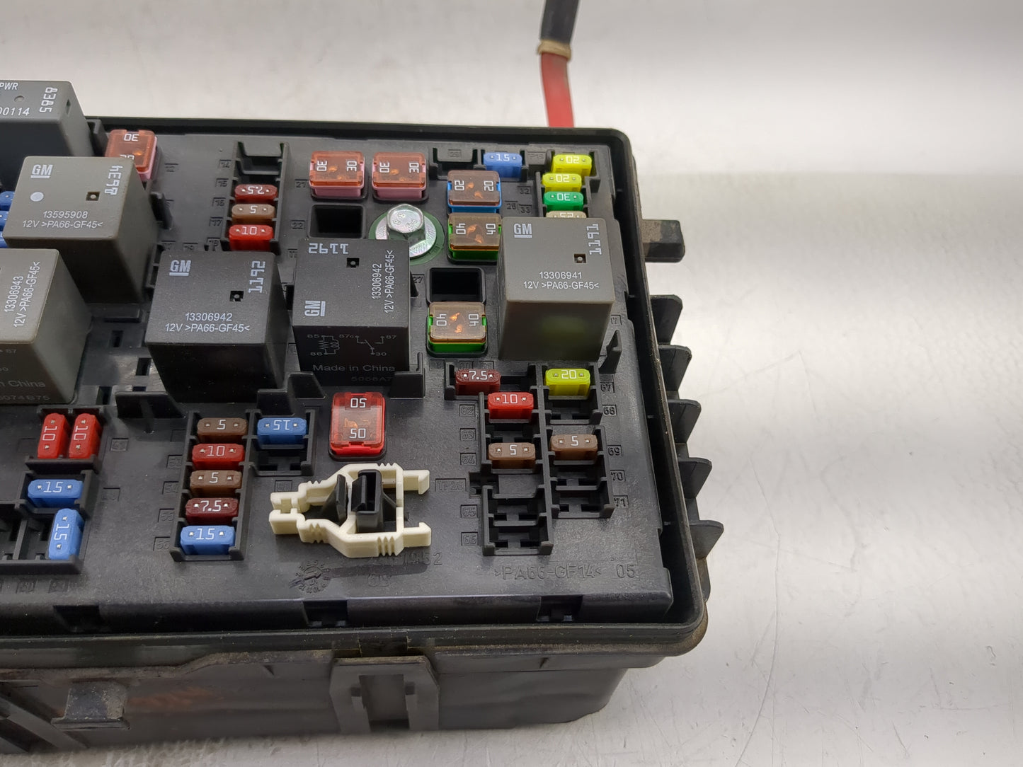 2015-2016 Chevrolet Cruze Fusebox Fuse Box Panel Relay Module P/N:42353366 01 Fits Fits 2015 2016 OEM Used Auto Parts - Oemu