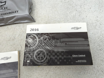 2016 Chevrolet Cruze Owners Manual Book Guide P/N:23289323A OEM Used Auto Parts