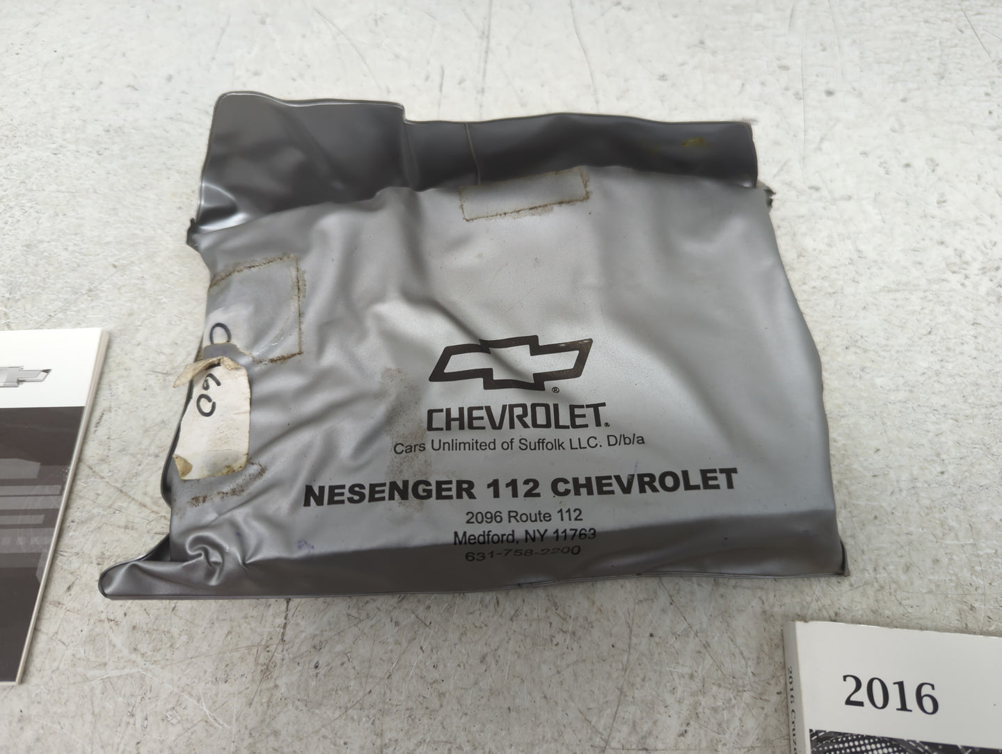 2016 Chevrolet Cruze Owners Manual Book Guide P/N:23289323A OEM Used Auto Parts - Oemusedautoparts1.com