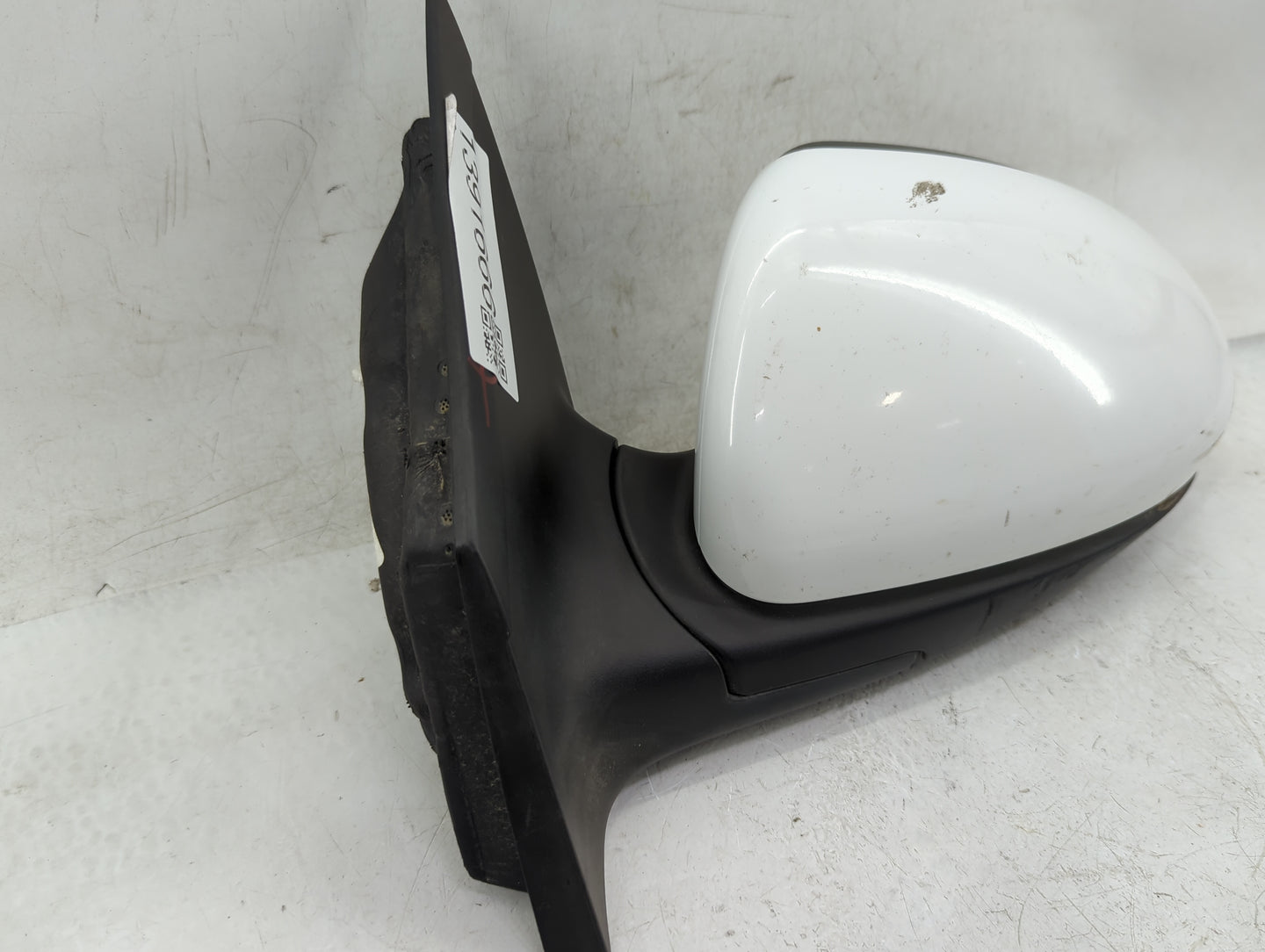 2016-2019 Chevrolet Cruze Driver Side View Mirror - Left Door Mirror OEM Used - Oemusedautoparts1.com