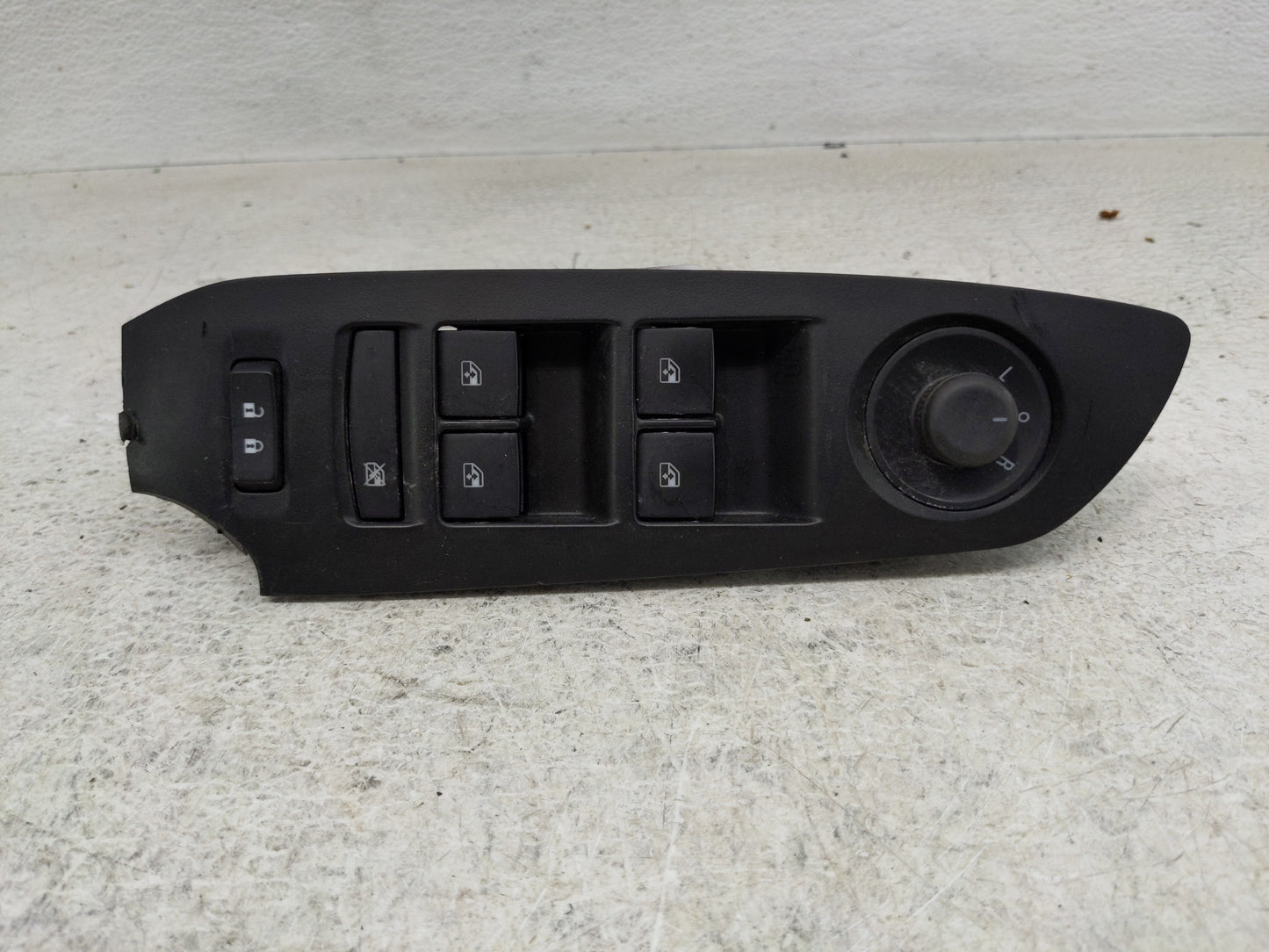 2016-2019 Chevrolet Cruze Master Power Window Switch Replacement Driver Side Left P/N:13408454 Fits Fits 2016 2017 2018 2019