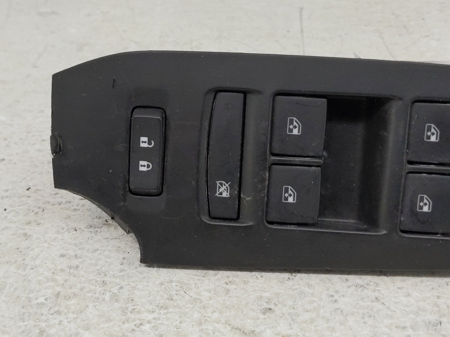 2016-2019 Chevrolet Cruze Master Power Window Switch Replacement Driver Side Left P/N:13408454 Fits Fits 2016 2017 2018 2019