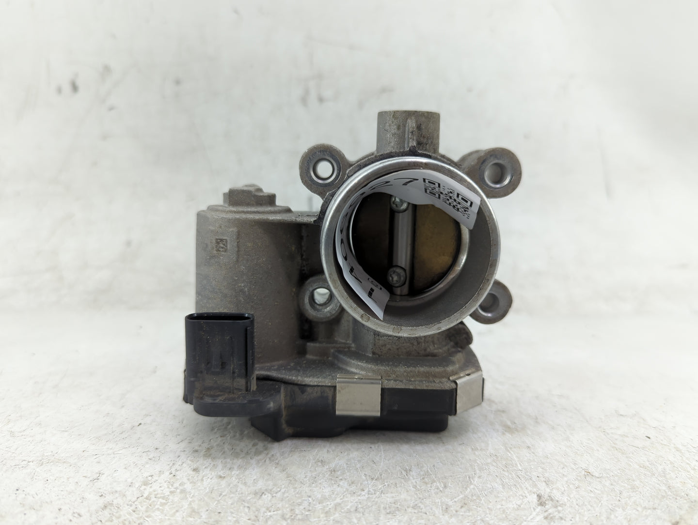 2016 Chevrolet Cruze Throttle Body P/N:12671379AA Fits OEM Used Auto Parts - Oemusedautoparts1.com