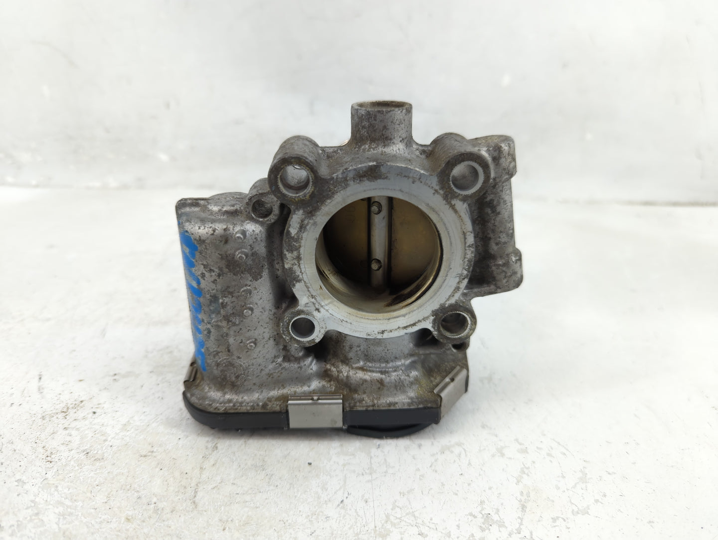 2011-2016 Chevrolet Cruze Throttle Body P/N:0 280 750 499 55 564 489 Fits OEM Used Auto Parts - Oemusedautoparts1.com