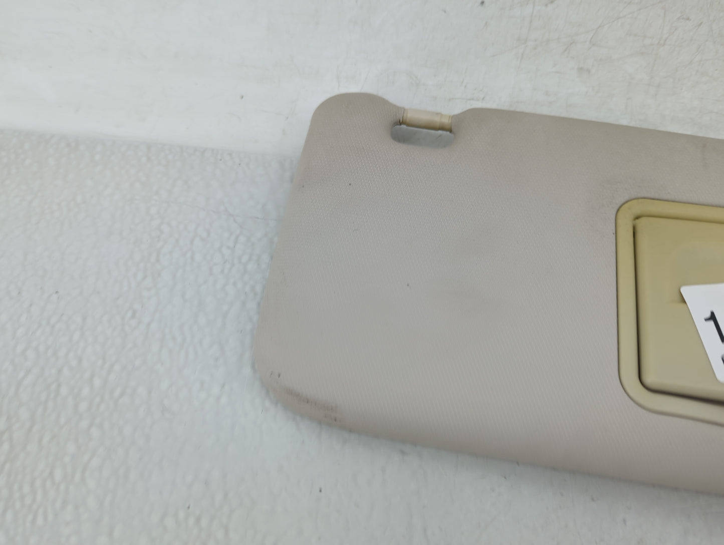 2016 Chevrolet Cruze Sun Visor Shade Replacement Passenger Right Mirror Fits OEM Used Auto Parts - Oemusedautoparts1.com