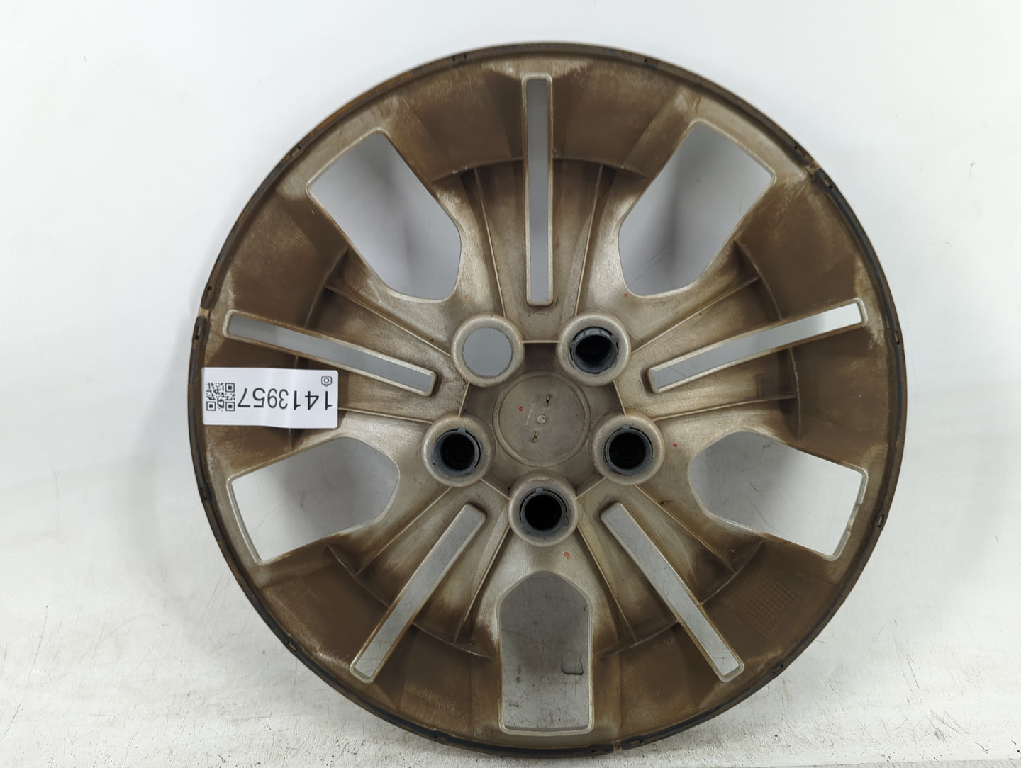 2016 Chevrolet Cruze Driver Front Wheel Hub Oem 1413957 - Oemusedautoparts1.com